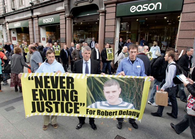 Protest Outside Easons Dublin
